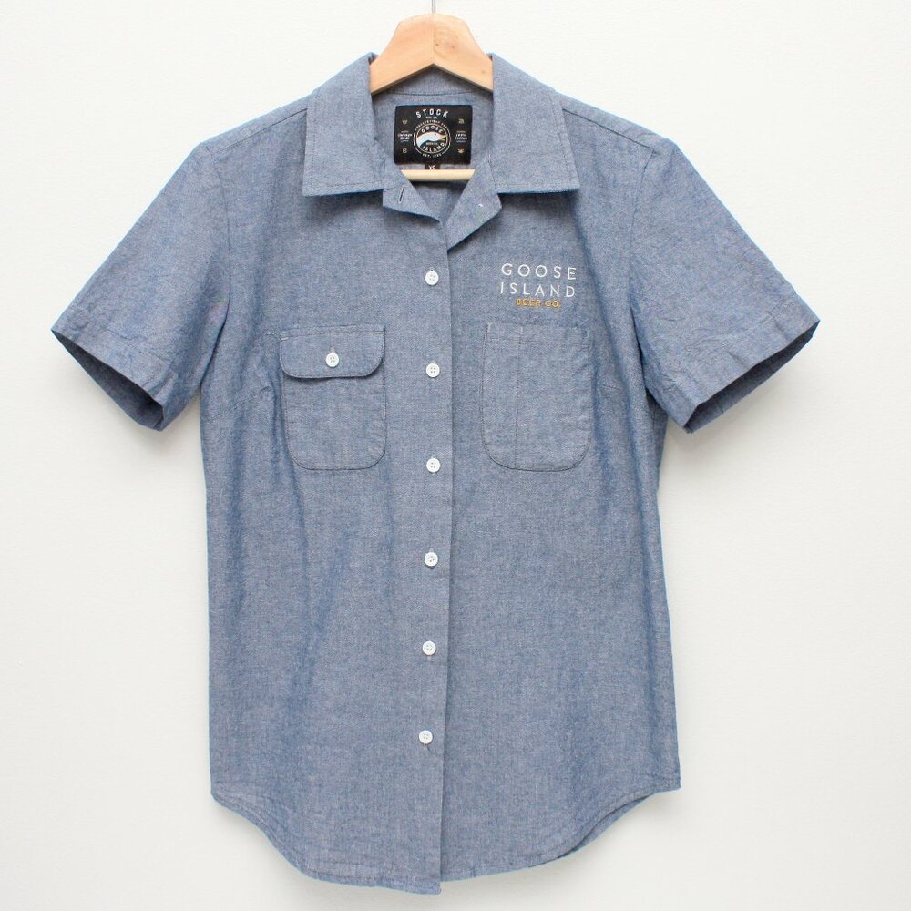 Goose Island Brewery Women's Short Sleeve Button Front Shirt Beer Brand